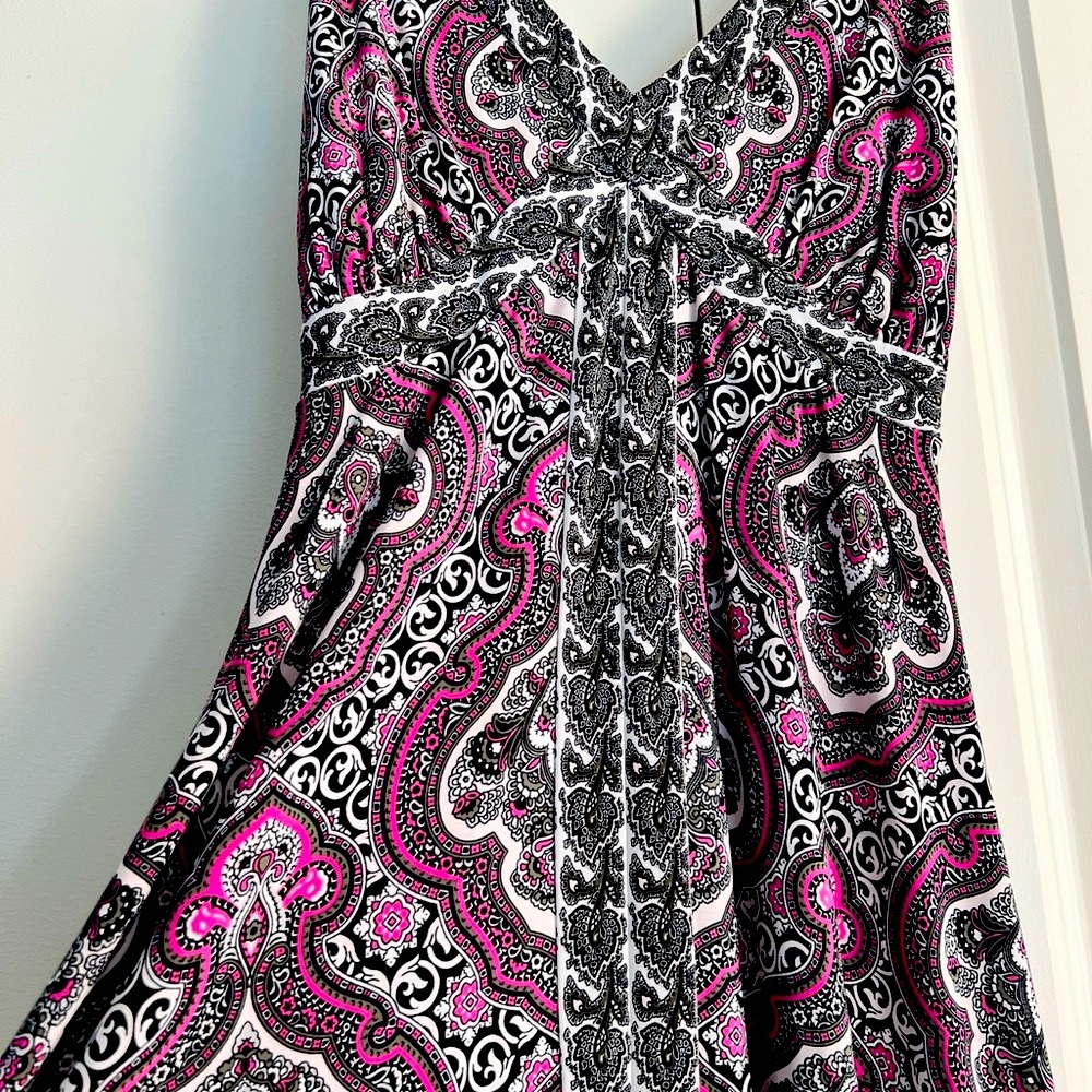Pretty Pink and Black Patterned Summer Dress